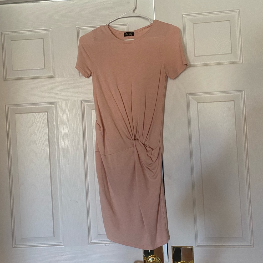 🌻 Short sleeve Pink t-shirt dress - Picture 1 of 2